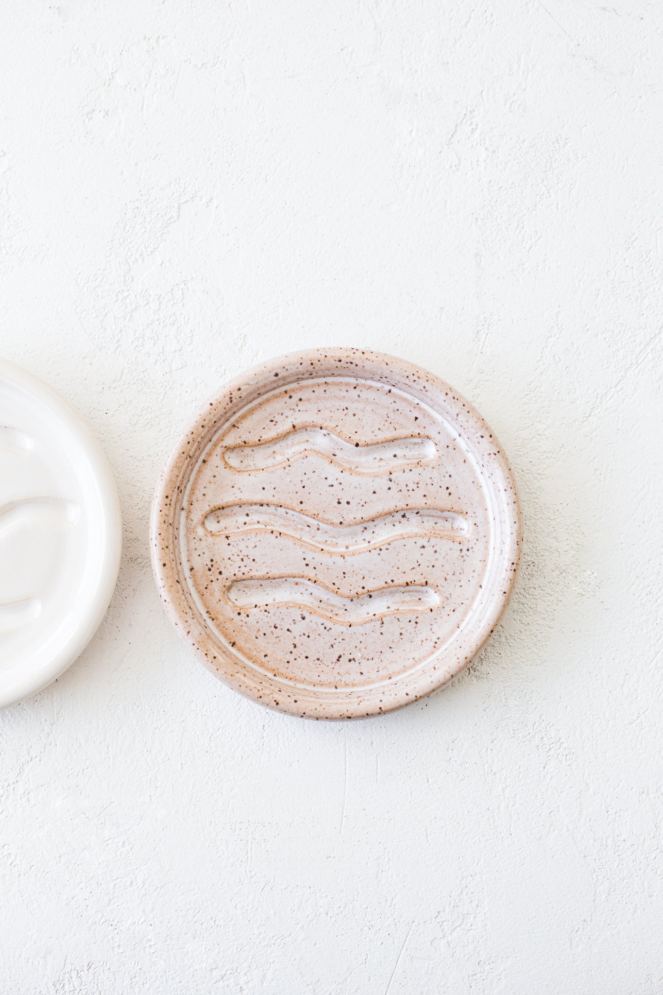 Handcrafted Ceramic Soap Dish (Round)